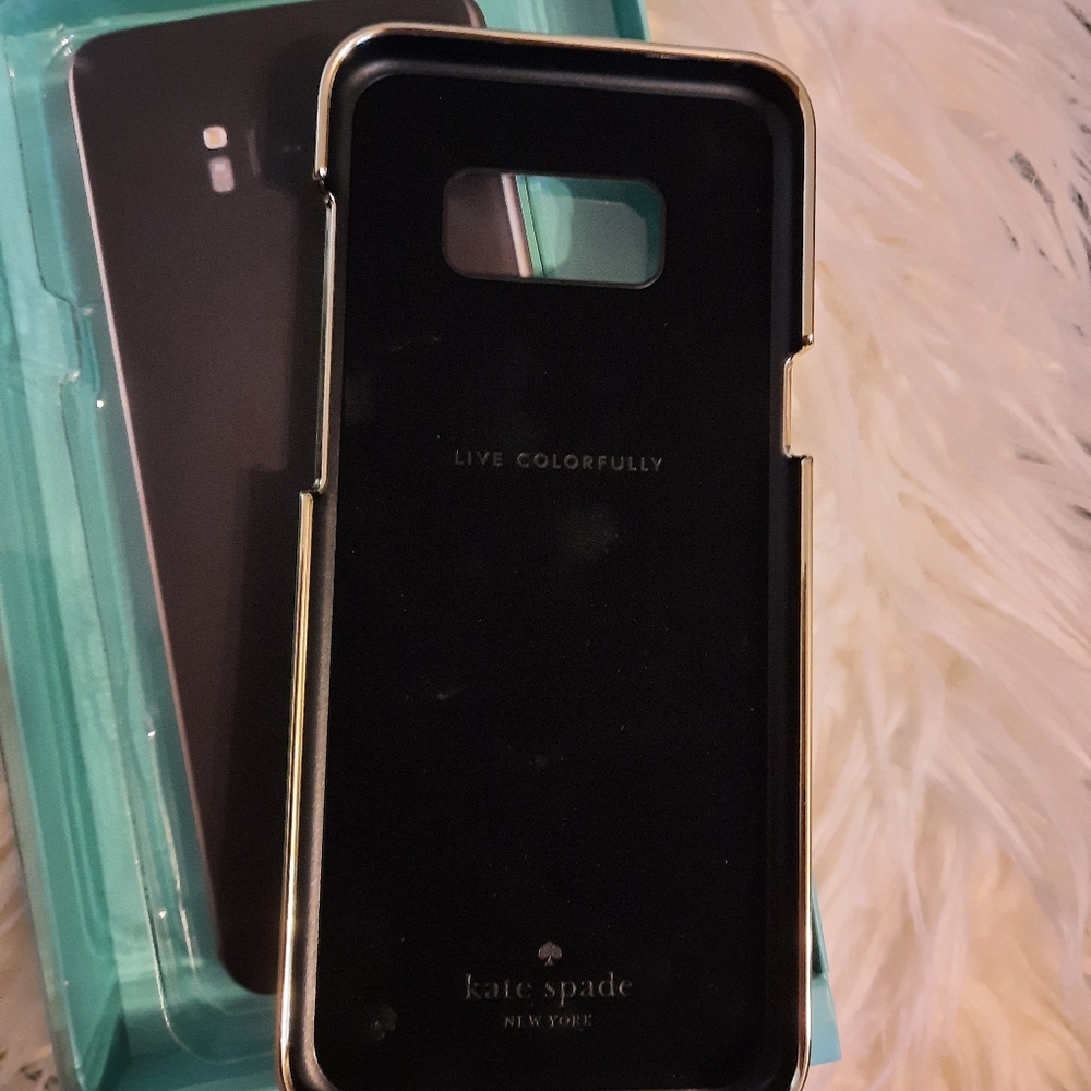 KATE SPADE Wrap PhoneCase - Picture 3 of 4